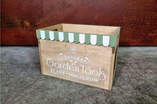 Caisse garden tools outils de jardin avec ardoise couleur bois avec fanion vert et blanc