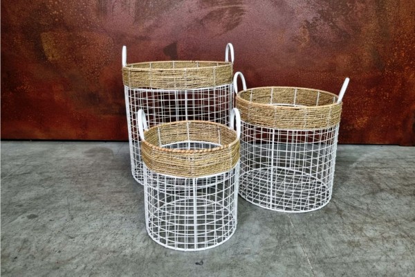 Paniers en grillages et osier, couleur blanc lot de 3 style vintage, champêtre, romantique
