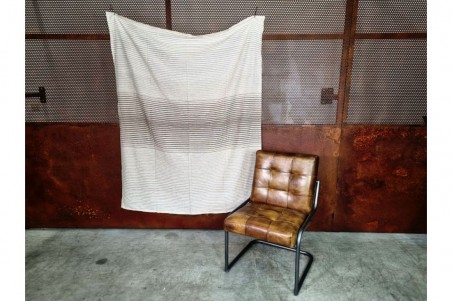 plaid rayures, marron beige, canapé, repos, sieste, effet fouta, chaud, cocooning