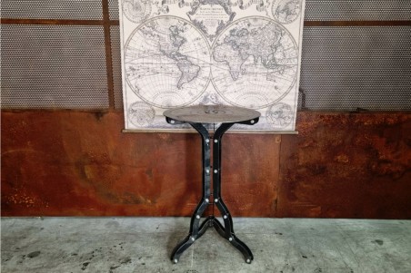 Table haute métal, style industriel, déco vintage, design steampunk, original