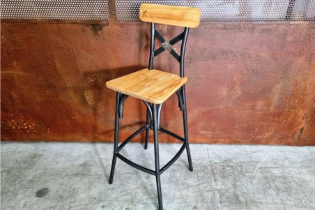 Chaise de bar métal et bois, esprit bistrot, café, style industriel, déco vintage, design steampunk, original