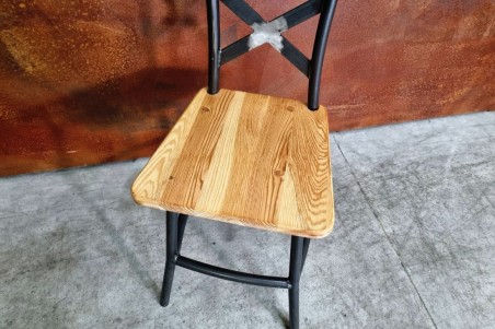 Chaise métal bois bistrot café bar restaurant déco style indus design vintage