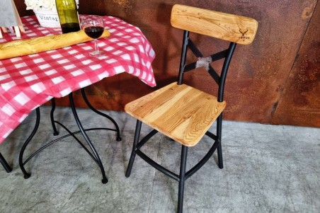 Chaise métal bois bistrot café bar restaurant déco style indus design vintage