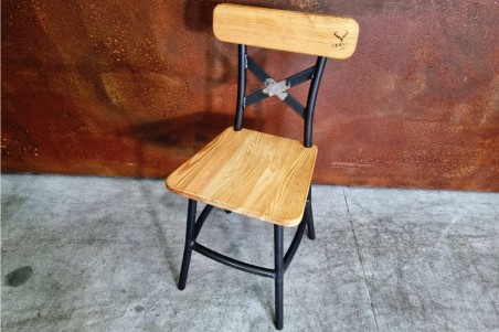 Chaise métal bois bistrot café bar restaurant déco style indus design vintage