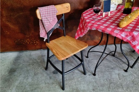 Chaise métal bois bistrot café bar restaurant déco style indus design vintage