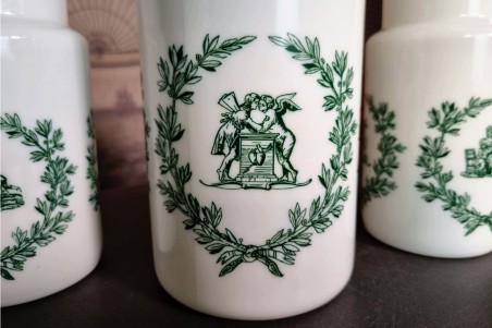 chiner, brocante, pot en porcelaine, lot de 4, blanc et vert, vintage, vieilli, ancien, vintage