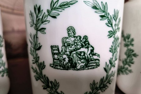 chiner, brocante, pot en porcelaine, lot de 4, blanc et vert, vintage, vieilli, ancien, vintage