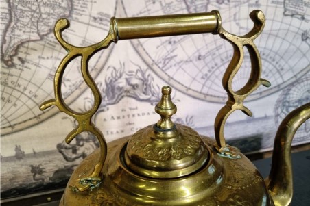 brocante, chiner, vintage, vieilli, ancien, théière laiton grand modèle