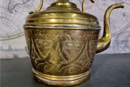 brocante, chiner, vintage, vieilli, ancien, théière laiton grand modèle