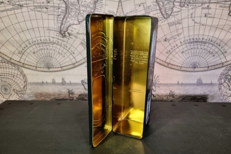 brocante, chiner, vintage, vieilli, ancien, boîte métal, verte,