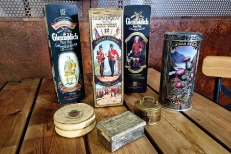 boîte métal ronde,  ancien, vintage, chiner, brocante