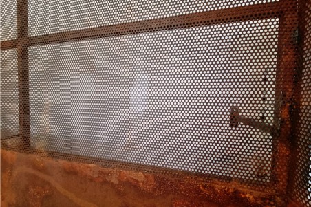 Panneau perforé, séparation de pièce, paravent, style industriel, décoration vintage, design loft