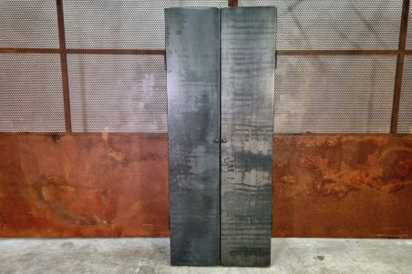 Armoire métal vintage design acier brut déco indus loft