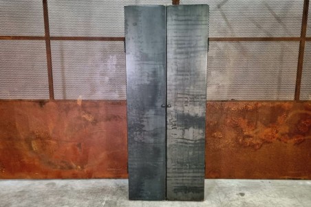 Armoire métal vintage design acier brut déco indus loft