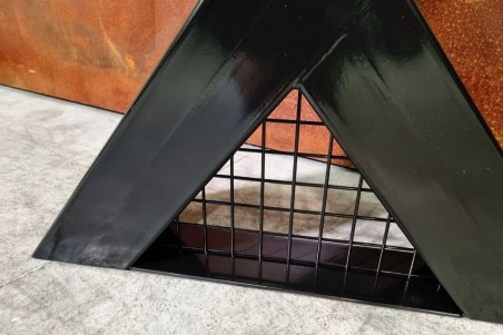 Pieds de table - Xurès - grillage - jardin