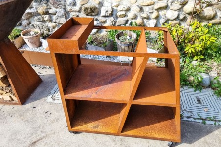 Desserte de jardin acier corten roulettes rangement planche à découper qualité artisanale décoration urbaine style industriel