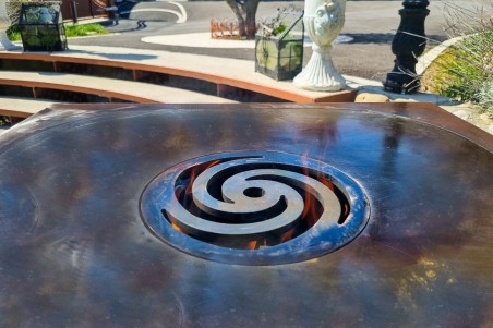 Braséro barbecue corten jardin cuisine outdoor qualité artisanale décoration urbaine style industriel extérieur