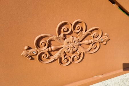 Portail en chapeau de gendarme pour jardin ferronnerie d'art serrurerie qualité artisanale