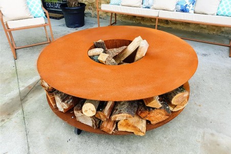 table basse brasero acier corten feux de camps jardin bac à glaçon stockage bois extérieur roulette
