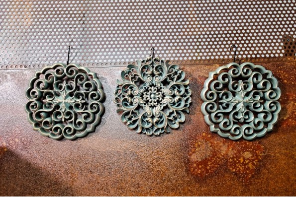 rosaces bleues dorées verts décoration murale à accrocher au mur style antique set de 3 déco petit espace