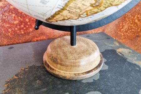 globe terrestre blanc décoration vintage marron et blanc socle en bois