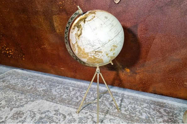 Globe vintage blanc et doré trépied or grand format style industriel décoration de bureau