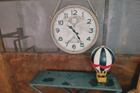 montgolfière vintage noir, cirque, décoration de chambre enfant de salle de jeux style rétro