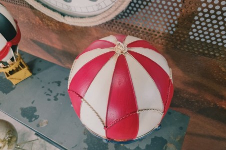 Montgolfière steampunk rouge