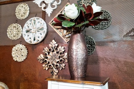 Vase bronze sculpté