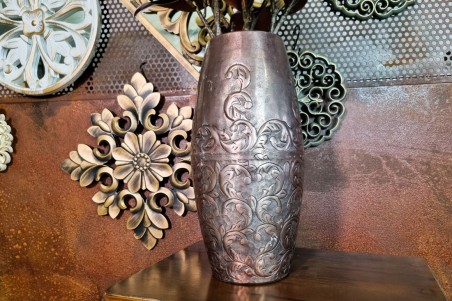 Vase bronze sculpté