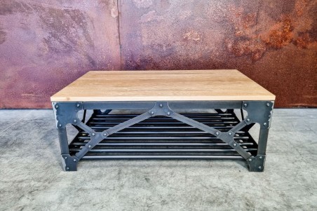 Table basse métal et bois, style industriel, décoration loft, design architecture, steampunk