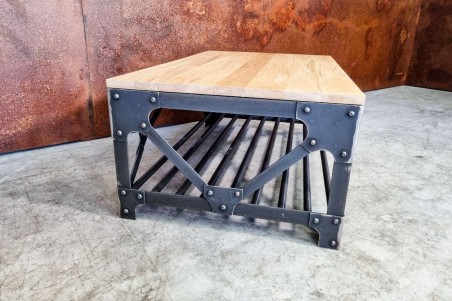 Table basse métal et bois, style industriel, décoration loft, design architecture, steampunk