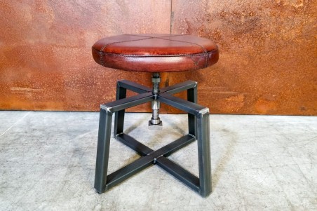 Tabouret en cuir tabac pour table à manger style industriel décoration vintage design steam punk