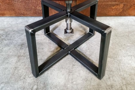 Tabouret en cuir tabac pour table à manger style industriel décoration vintage design steam punk