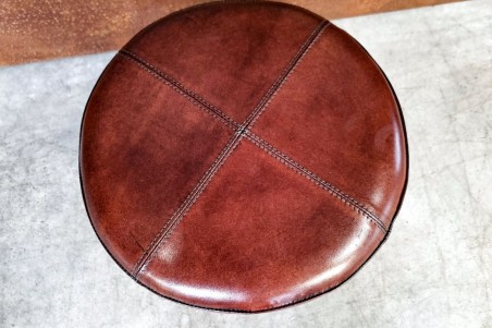 Tabouret en cuir tabac pour table à manger style industriel décoration vintage design steam punk