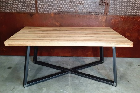 Table en bois et acier en croix - Xammès
