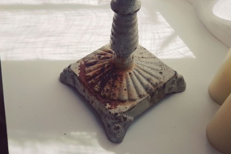 Chandelier Chapelle vieilli effet rouillé