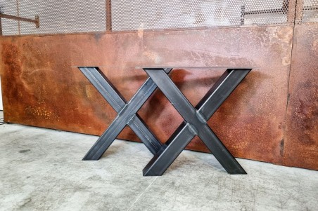 Pieds de table de fabrication artisanale en Acier - Xurès