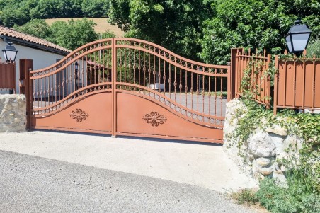 Portail fer forgé haut de gamme