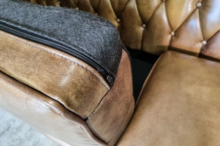 Canapé 3 places cuir vert olive capitonné design "chesterfield" style industriel déco indus loft