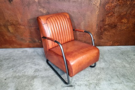 Fauteuil vintage en cuir cognac design voiture ancienne