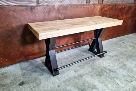 LOPIGNA - Pied de table central en métal avec repose pieds