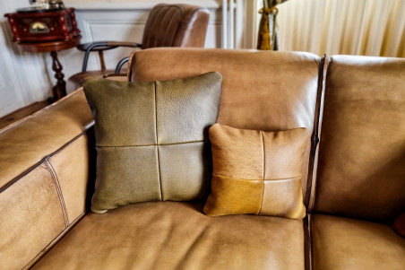 coussin en cuir pleine fleur qualité artisanal