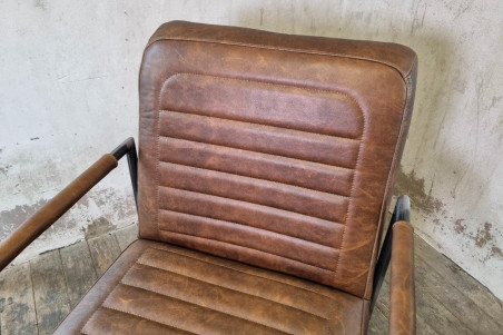 Chaise en cuir QUINCEY - coutures Voyage