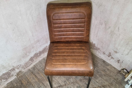 Chaise en cuir QUINCEY - coutures Voyage