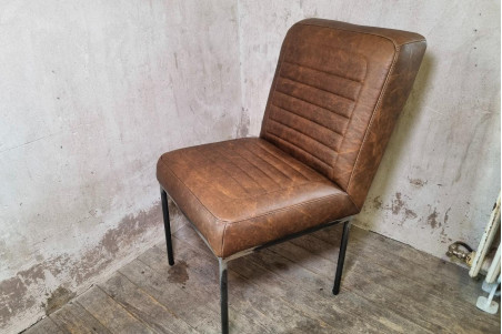 Chaise en cuir QUINCEY - coutures Voyage