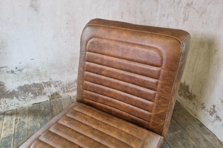 Chaise en cuir QUINCEY - coutures Voyage