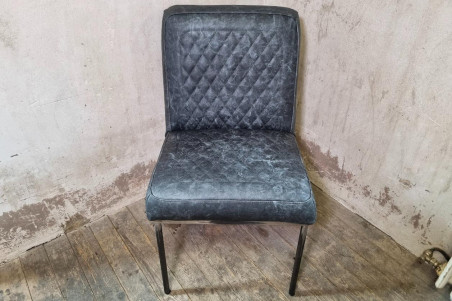 Chaise en cuir LOCARN - coutures Héritage