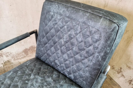 Chaise en cuir LOCARN - coutures Héritage