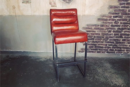 Chaise de bar ou îlot central en cuir style indus deco vintage design loft